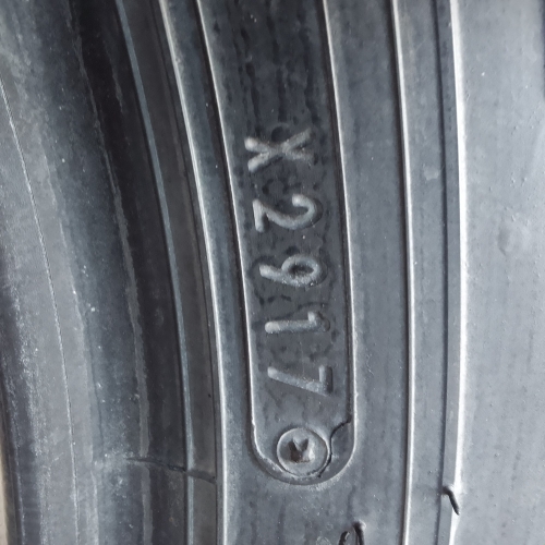 Шины зимние комплект 4 штуки Б/У