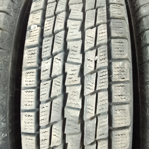 Шины зимние комплект 4 штуки Б/У