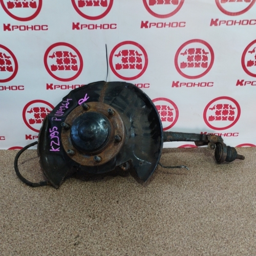 Ступица передняя L Б/У