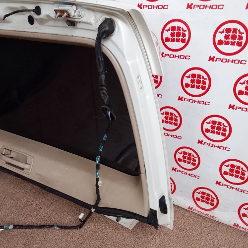 Дверь 5-я верхняя Б/У