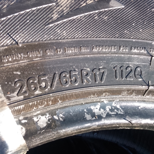 Шины зимние комплект 4 штуки Б/У