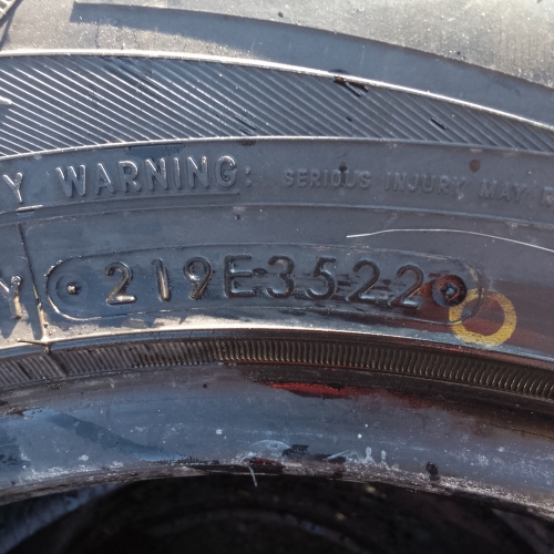 Шины зимние комплект 4 штуки Б/У