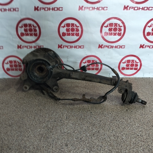 Ступица передняя L Б/У