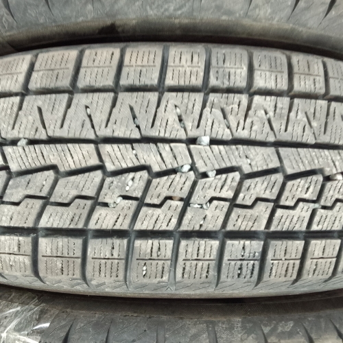 Шины зимние комплект 4 штуки Б/У