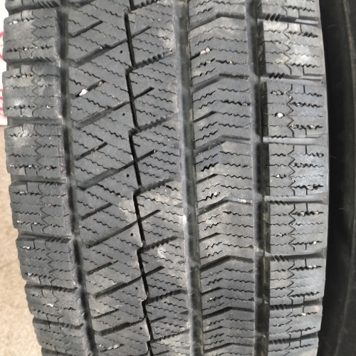 Шины зимние комплект 4 штуки Б/У